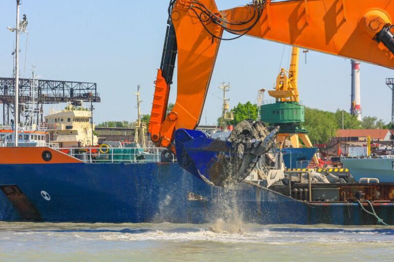 How Modern Dredging Equipment Is Revolutionizing Marine and Inland Projects
