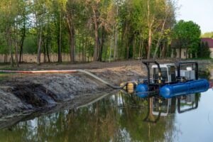 Comparing Manual and Mechanical Pond Dredging Equipment for Small Lakes