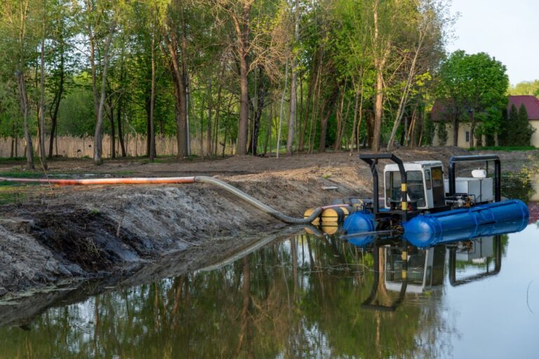 Comparing Manual and Mechanical Pond Dredging Equipment for Small Lakes